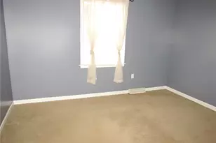 165 Oakdale Dr, Zelienople, PA 16063 - Photo 25