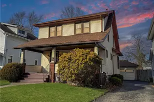 231 E Meyer Ave, New Castle, PA 16105 - Photo 3