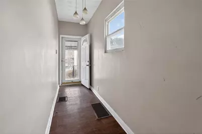 1212 Woodward Ave, McKees Rocks, PA 15136 - Photo 3