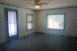 35 Sherrard Ave, Hempfield Township, PA 16125 - Photo 9