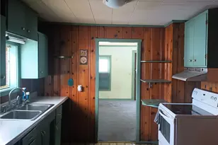 35 Sherrard Ave, Hempfield Township, PA 16125 - Photo 7