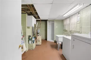 323 Church Ave, Pittsburgh, PA 15210 - Photo 33