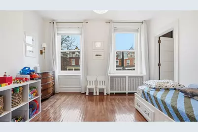 424 S Pacific Ave, Friendship Park, PA 15224 - Photo 25