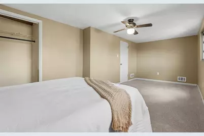 1670 Breining St, Pittsburgh, PA 15234 - Photo 21