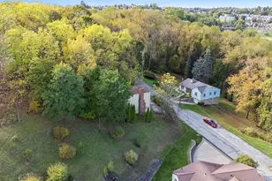 1670 Breining St, Pittsburgh, PA 15234 - Photo 35