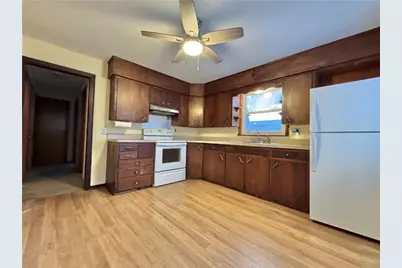 421 S Main St, Greenville Boro, PA 16125 - Photo 7