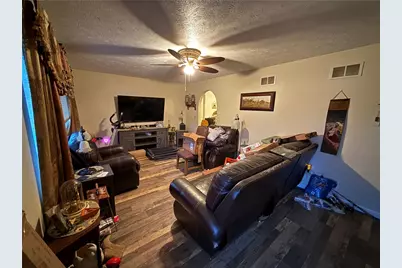 130 Crescent Dr, Canton Township, PA 15301 - Photo 7