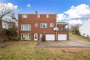 118 Dutch Ln, Pittsburgh, PA 15236 - Photo 5