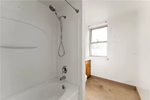 308 Merrimac St, Pittsburgh, PA 15211 - Photo 9