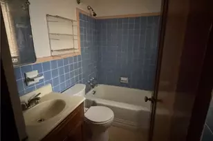 5839 Darlington Rd, Pittsburgh, PA 15217 - Photo 17