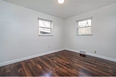 320 Calderwood Ave, Ross Twp, PA 15202 - Photo 17