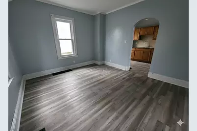 703 French St, Farrell, PA 16121 - Photo 3