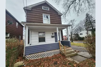 703 French St, Farrell, PA 16121 - Photo 1