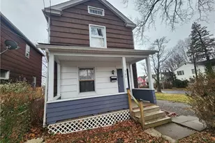 703 French St, Farrell, PA 16121 - Photo 1