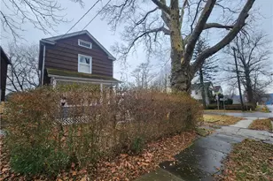 703 French St, Farrell, PA 16121 - Photo 11