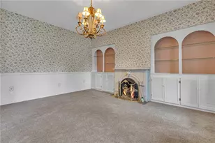 235 College Ave, Beaver, PA 15009 - Photo 5