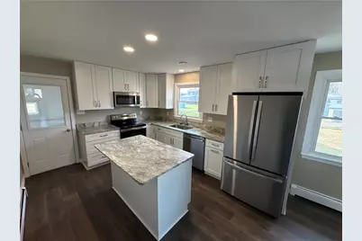 215 Martin Ave, Ellport, PA 16117 - Photo 3