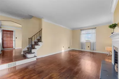 780 Scott Rd, Pittsburgh, PA 15228 - Photo 5