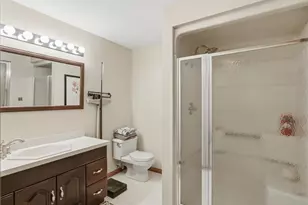 1500 Fox Chase Dr, Pittsburgh, PA 15143 - Photo 35