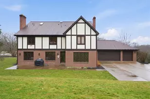 1500 Fox Chase Dr, Pittsburgh, PA 15143 - Photo 37