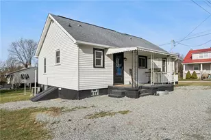 278 E Smithfield St, Mount Pleasant Township, PA 15666 - Photo 23