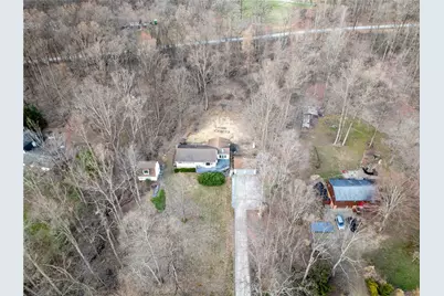 4416 State Route 819, Bell Township, PA 15618 - Photo 45