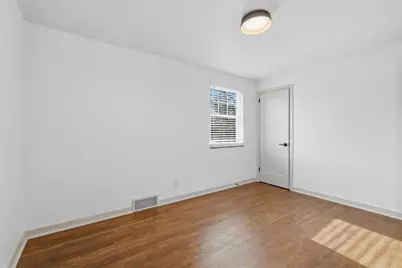 8061 Lindisfarne Dr, Pittsburgh, PA 15237 - Photo 17