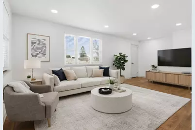 8061 Lindisfarne Dr, Pittsburgh, PA 15237 - Photo 5