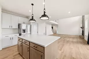 129 Fox Water Trl, Brighton Township, PA 15009 - Photo 19