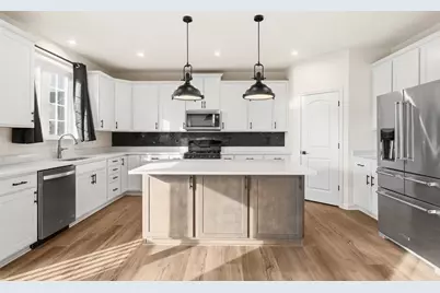 129 Fox Water Trail, Brighton Township, PA 15009 - Photo 17