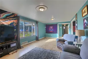 137 S Patton Dr, Moon/Crescent Twp, PA 15108 - Photo 7