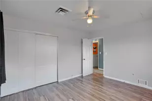 137 S Patton Dr, Moon/Crescent Twp, PA 15108 - Photo 19