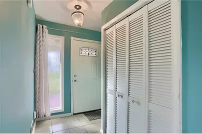 137 S Patton Drive, Moon/Crescent Twp, PA 15108 - Photo 3