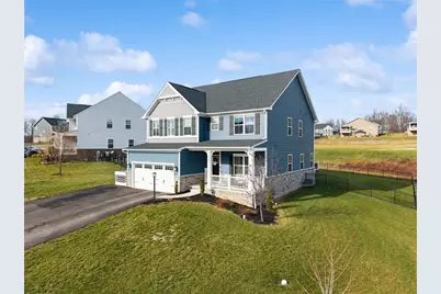 1063 Wedgewood Dr, Penn Twp, PA 15644 - Photo 3