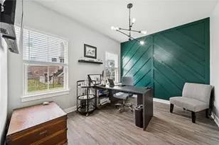 1063 Wedgewood Dr, Penn Twp, PA 15644 - Photo 13