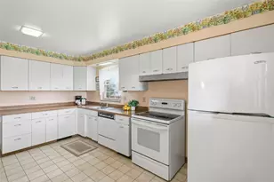 4431 E Lawnview Ave, Pittsburgh, PA 15227 - Photo 13