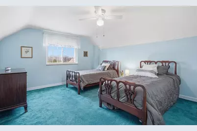 4431 E Lawnview Ave, Pittsburgh, PA 15227 - Photo 23