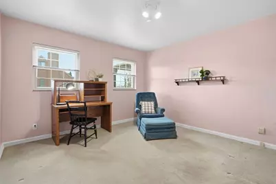 4431 E Lawnview Ave, Pittsburgh, PA 15227 - Photo 15