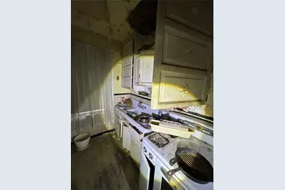 1055 Blackadore St, Homewood Brushton, PA 15221 - Photo 7