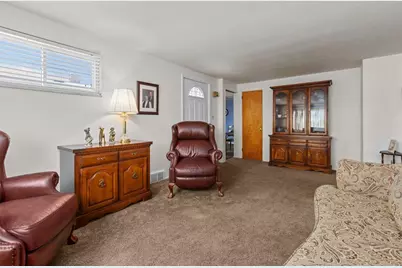 133 Eileen, Pittsburgh, PA 15227 - Photo 3