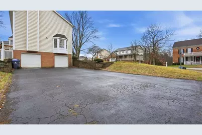 402 Lundy Ct, Cranberry Township, PA 16066 - Photo 45