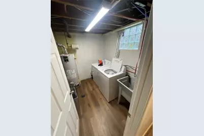 737 Garlow Blvd, Pittsburgh, PA 15239 - Photo 17