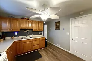 308 Elfort Dr, Pittsburgh, PA 15235 - Photo 11