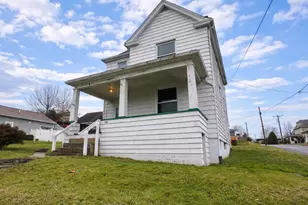 402 Cyrus St, Point Marion, PA 15474 - Photo 3