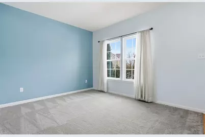 613 Glengarry Ct, Pittsburgh, PA 15239 - Photo 11