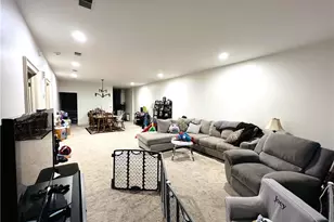 304 Rhodes Pl, New Castle, PA 16101 - Photo 15