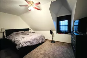 304 Rhodes Pl, New Castle, PA 16101 - Photo 11