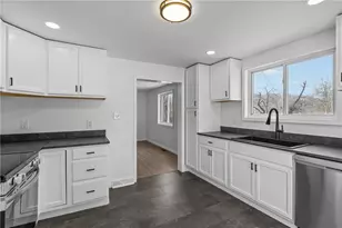 269 Derbytown Rd, Derry Township, PA 15650 - Photo 11