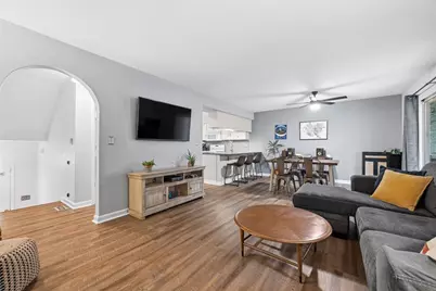 424 Redwood Ct, Ross Twp, PA 15202 - Photo 11