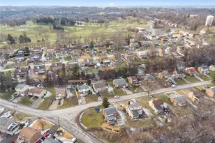 6857 Tunnelview Dr, Pittsburgh, PA 15235 - Photo 11